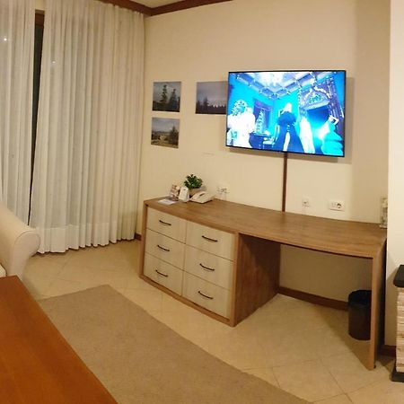 Free Spa В Св. Иван Рилски - Сладък Дом Сред Лукс Bansko Exterior foto